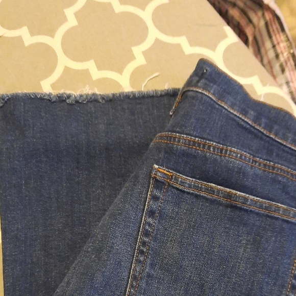 LOFT Dark Blue Ankle Jeans - Picture 3 of 4